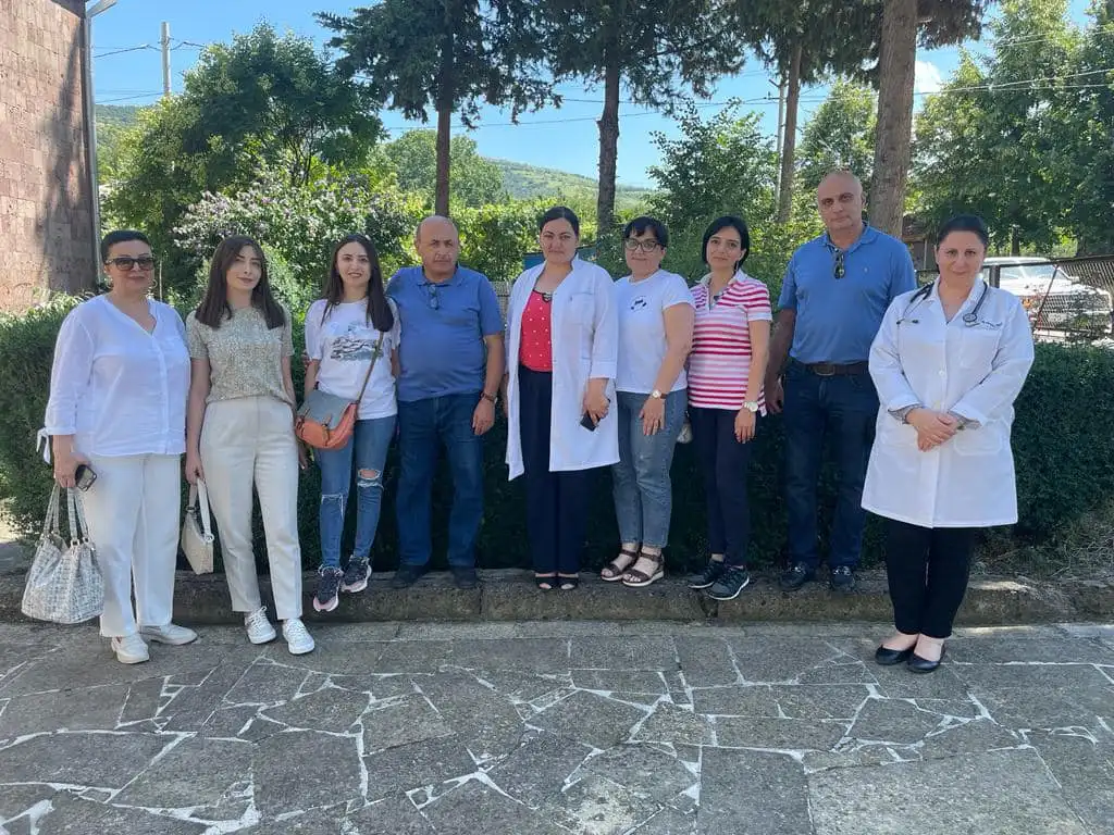 La visite de l’association Lumière Française dans les villages frontaliers de la région Tavouch, Juillet 2023.